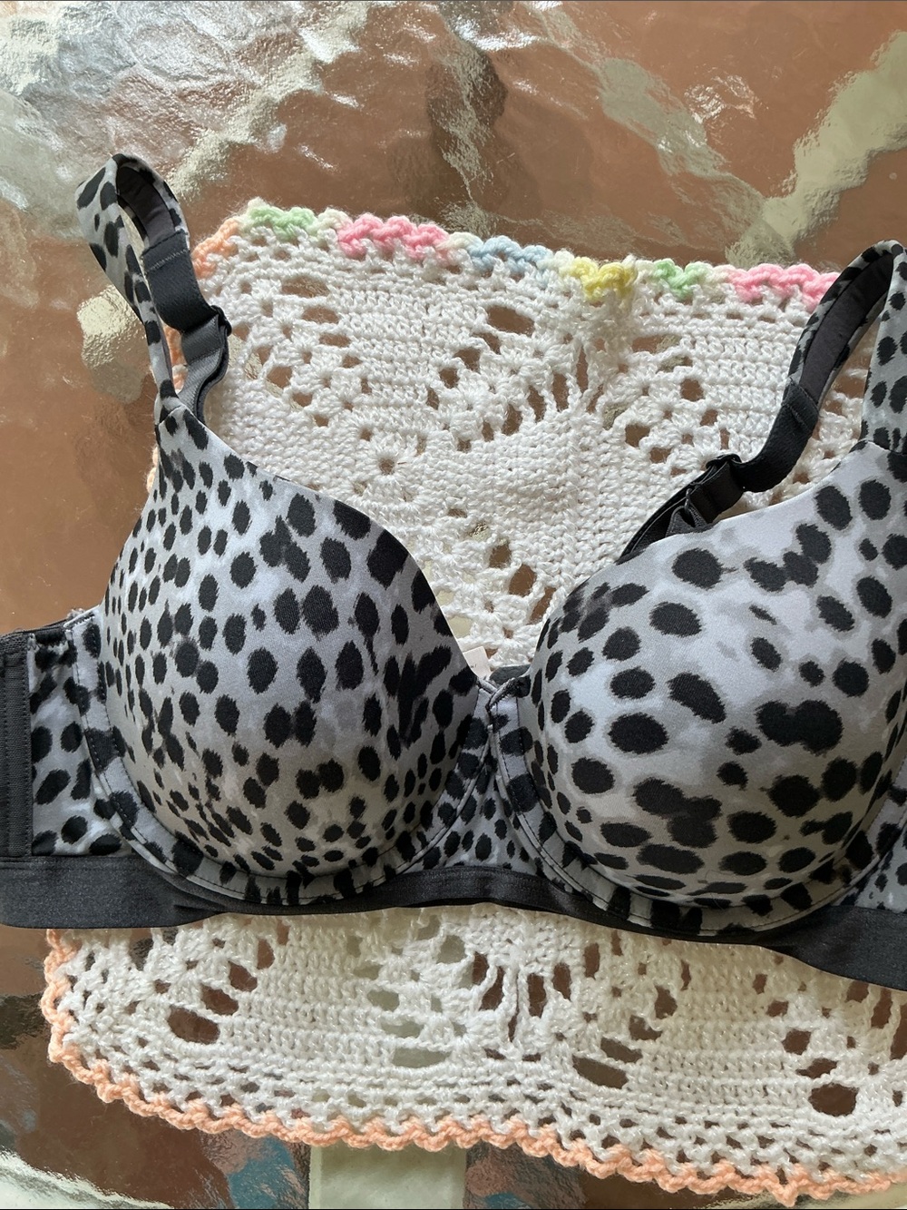 Ambrielle Womens Animal Print Underwire Bra Size 36D